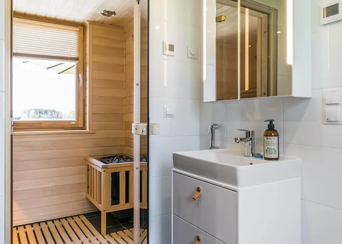 Merikruunu Taehdistoehuvila Otava 15 Dragsfjärd